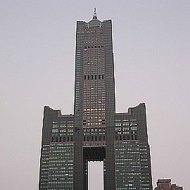 �d���ϡX85�j�ӥx�W�ĤG����